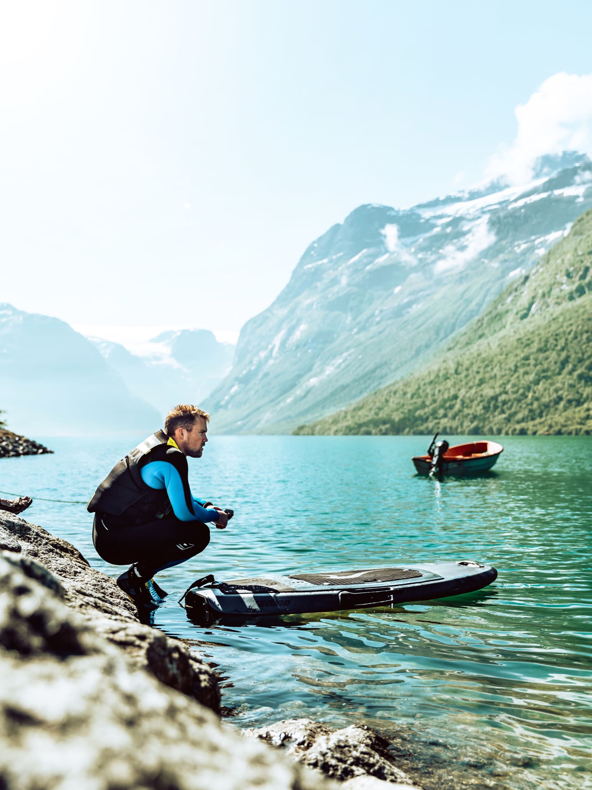 Vassport er ein populær aktivitet i innsjøane og i fjorden Stryn.