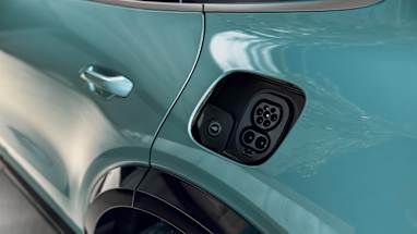 Cayenne Electric Gallery