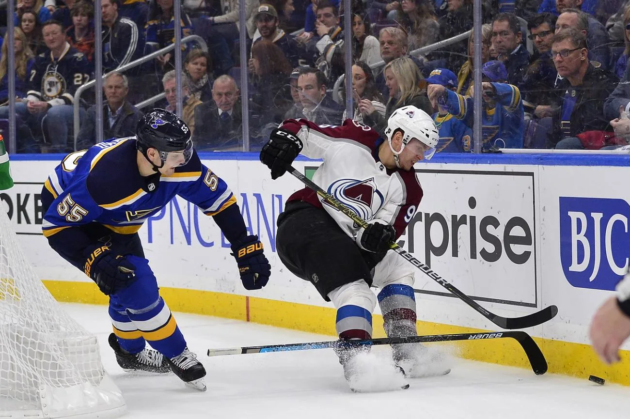 Islanders at Avalanche 12/17/18 - NHL Picks & Predictions