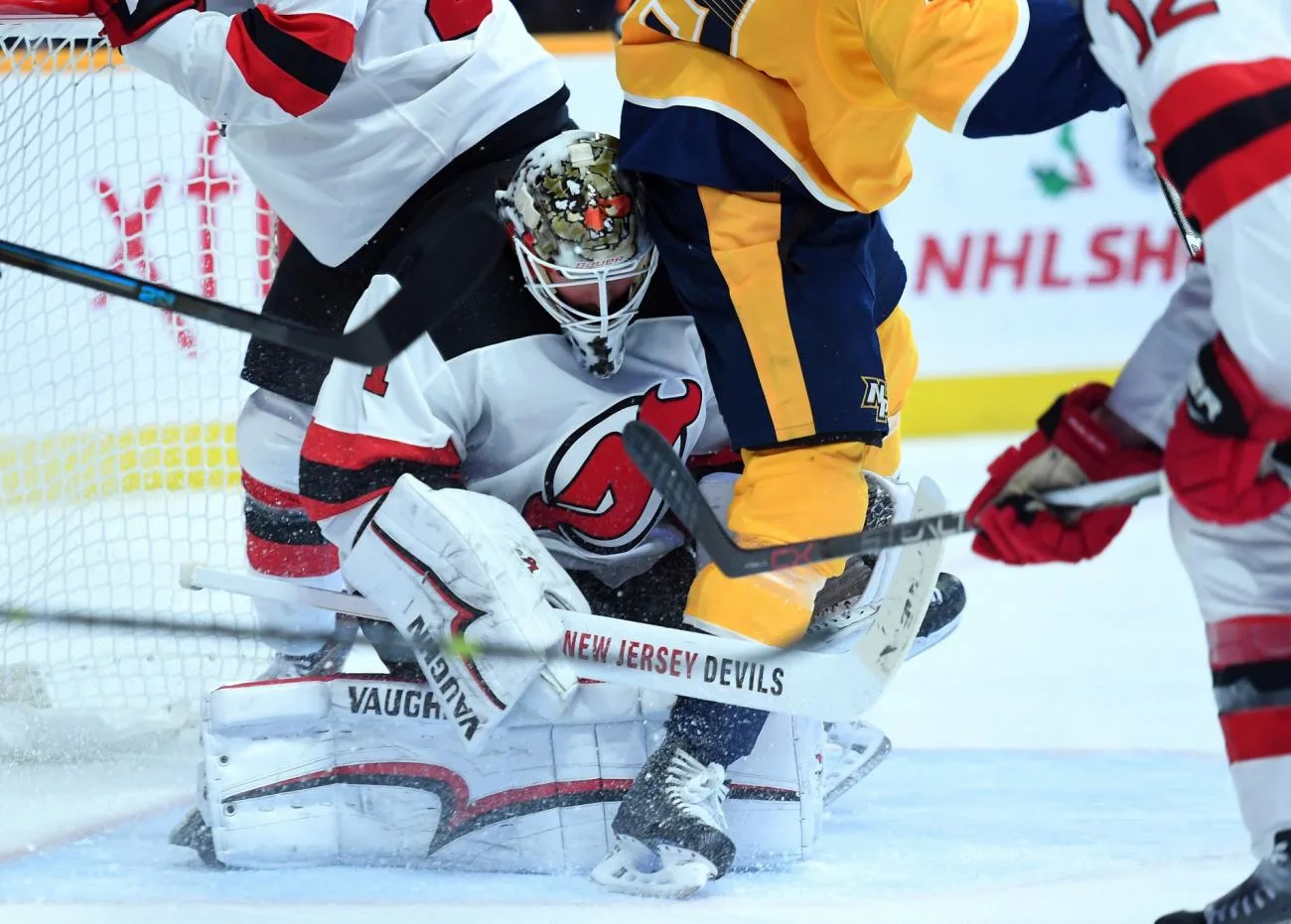 Maple Leafs at Devils 12/18/18 - NHL Picks & Predictions
