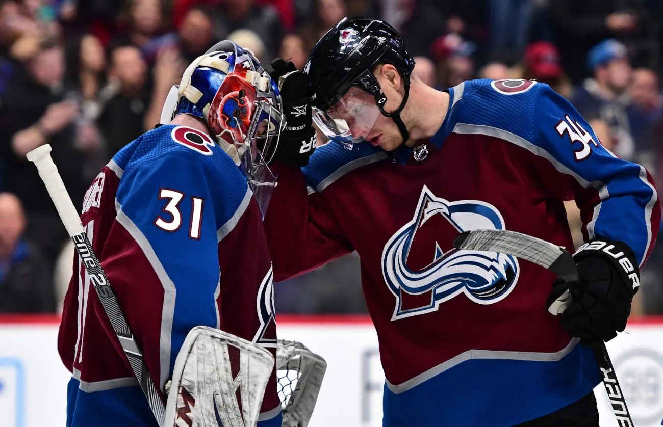 Blackhawks at Avalanche 12/21/18 - NHL Picks & Predictions