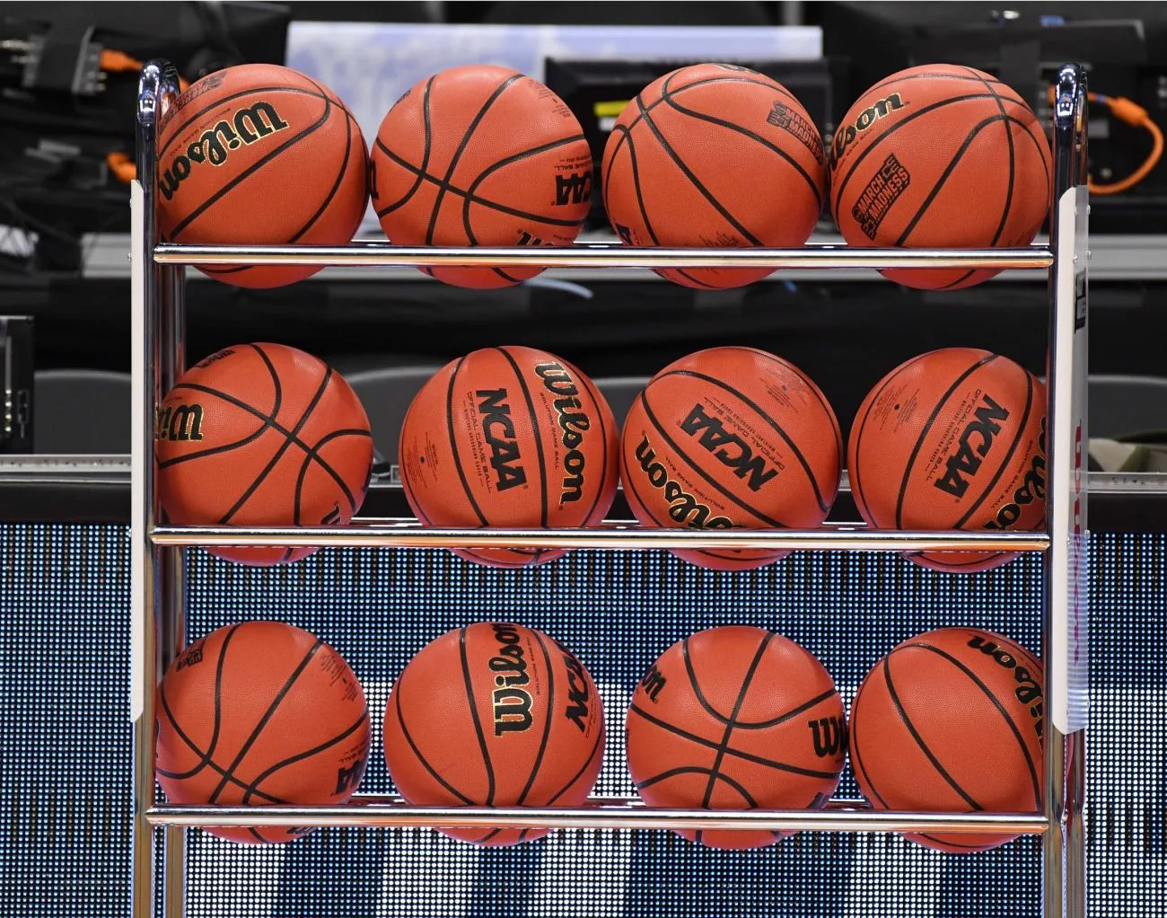 Hawaii at CSU Northridge 1/17/19 - College Basketball Picks & Predictions