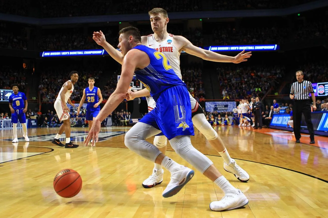 South Dakota State at Denver 2/3/19 - NCAAB Picks & Predictions