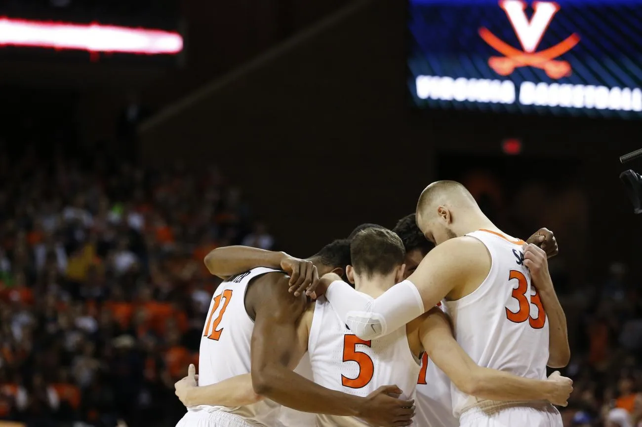 Notre Dame at Virginia 2/16/19 - College Basketball Picks & Predictions