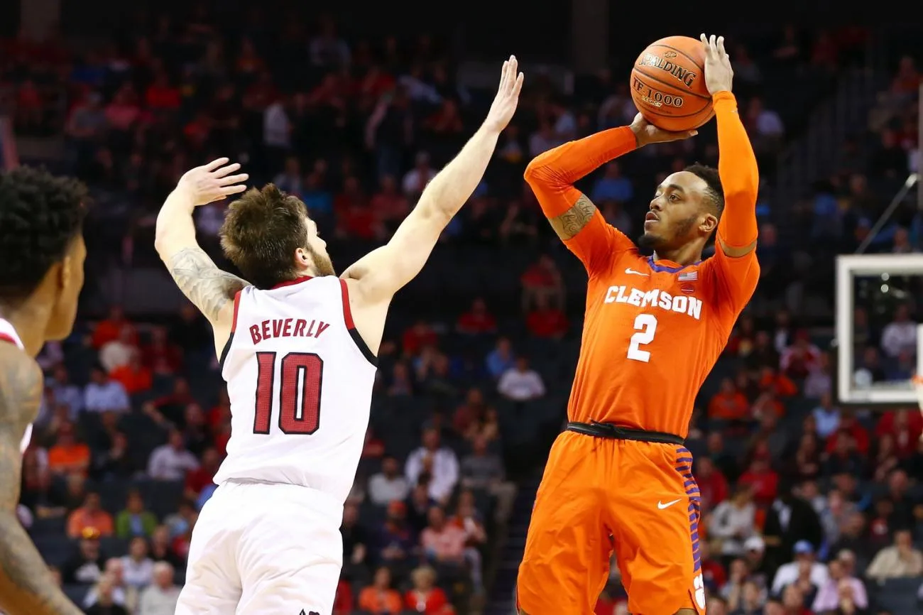 Wright State at Clemson 3/19/19 - NIT Basketball Picks & Predictions