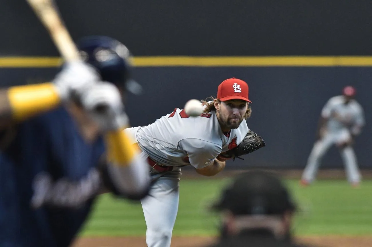 Brewers at Cardinals 4/23/19 - MLB Picks & Predictions