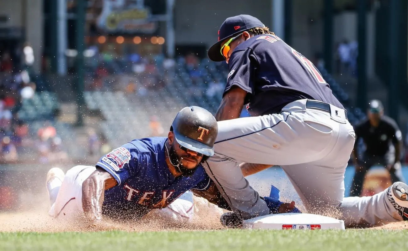 Indians at Astros 4/28/19 - MLB Picks & Predictions