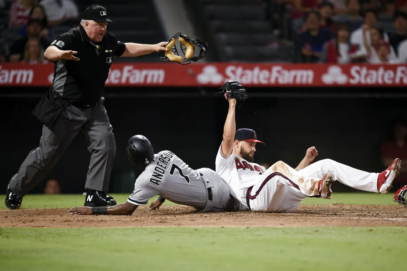 White Sox at Angels 8/18/19 - MLB Picks & Predictions