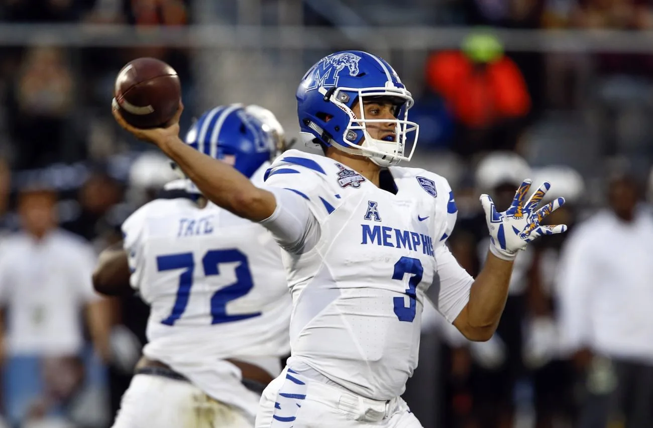 Ole Miss at Memphis 8/31/19 - College Football Picks & Predictions