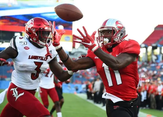 Charlotte at Western Kentucky 10/19/19 - College Football Picks & Predictions