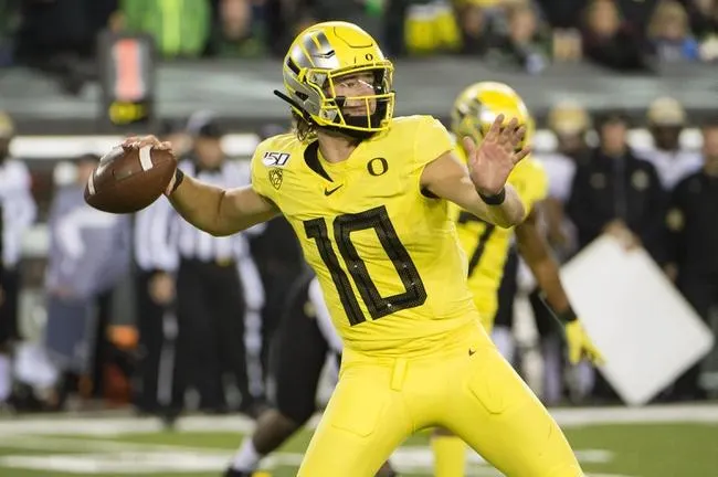 Oregon at Washington 10/19/19 - College Football Picks & Predictions