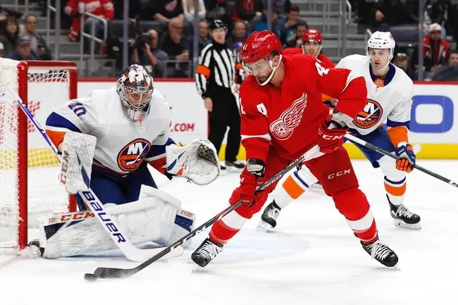Red Wings at Islanders 1/14/20 - NHL Picks & Predictions