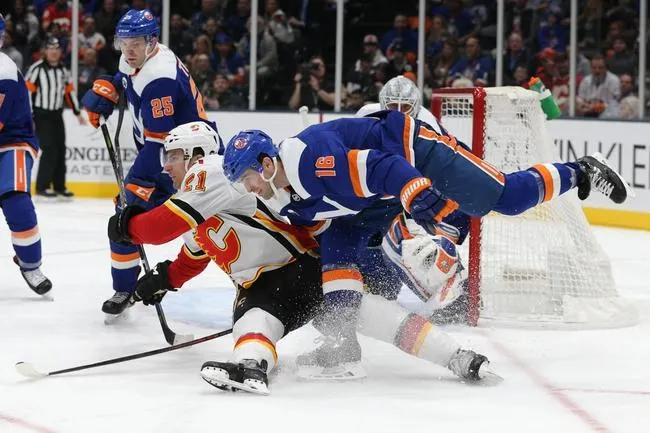 Islanders at Flames 3/12/20 - NHL Picks & Predictions