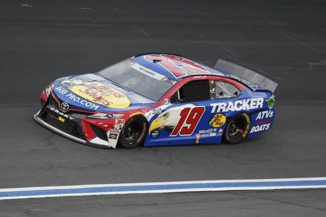 Folds of Honor QuikTrip 500 - NASCAR Picks & Predictions