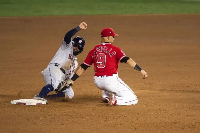 Houston Astros at LA Angels 8/2/20 - MLB Picks & Predictions