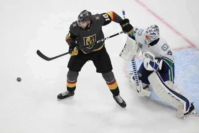 Vancouver Canucks vs Vegas Golden Knights 8/25/20 - NHL Picks & Predictions