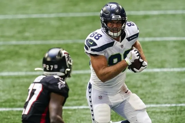 New England Patriots at Seattle Seahawks 9/20/20 - NFL Picks & Predictions