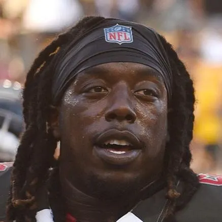 LA Chargers at Tampa Bay Buccaneers 10/4/20 - NFL Picks & Predictions