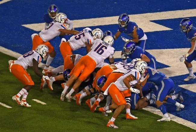 Boise State at Hawaii 11/21/20 - College Football Picks & Predictions