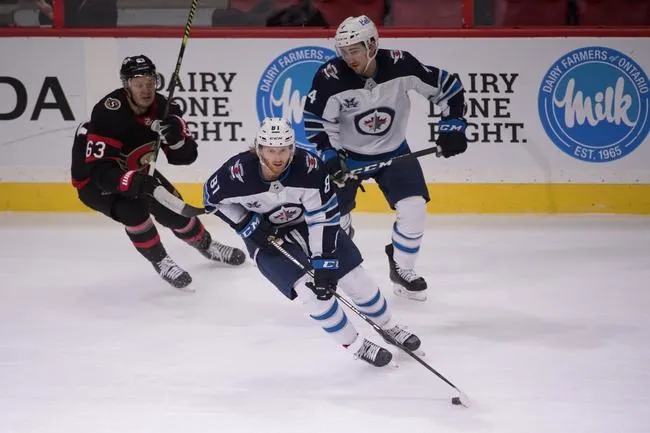 Winnipeg Jets at Ottawa Senators 1/21/21 - NHL Picks & Predictions