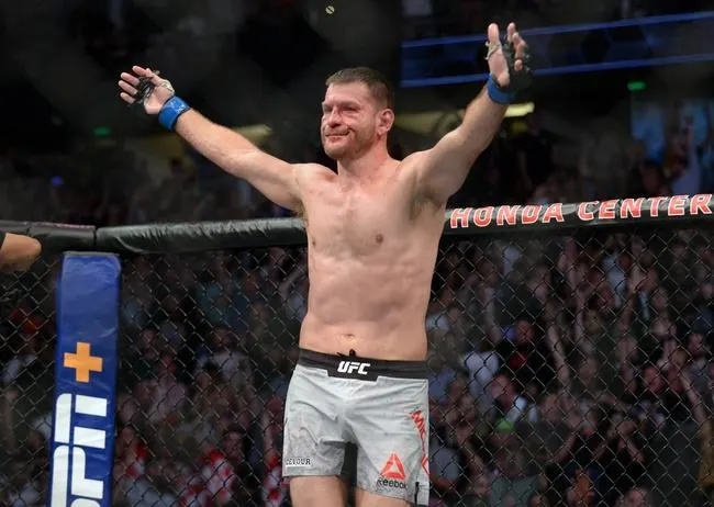 Stipe Miocic vs Francis Ngannou 3/27/21 - UFC 260 Picks & Predictions