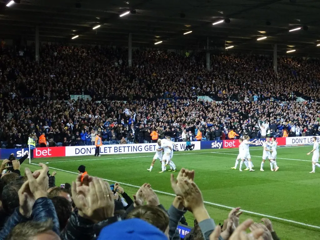 Sheffield United at Leeds 4/3/21 - Premier League Picks & Predictions