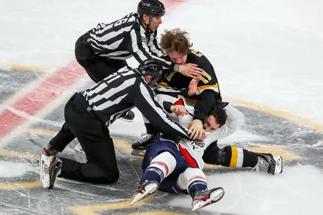Boston Bruins at Washington Capitals 4/8/21 - NHL Picks & Predictions