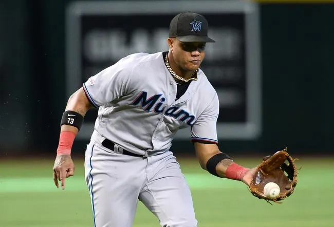 Arizona Diamondbacks at Miami Marlins 5/5/21 - MLB Picks & Predictions