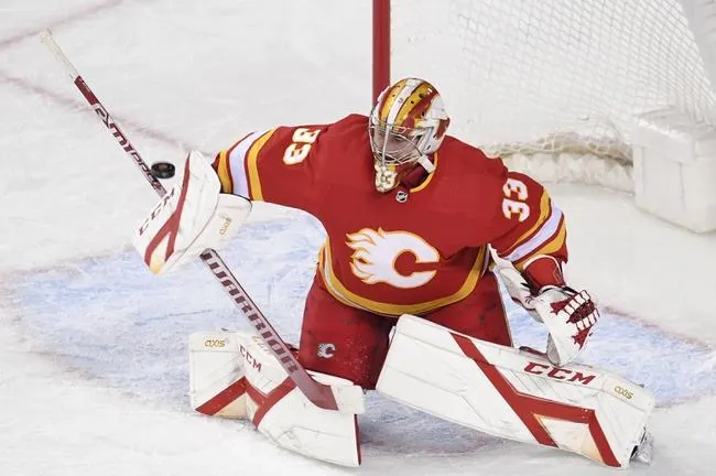 Winnipeg Jets at Calgary Flames 5/5/21 - NHL Picks & Predictions