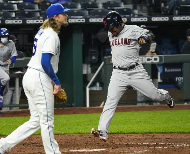 Cleveland Indians at Kansas City Royals 5/5/21 - MLB Picks & Predictions