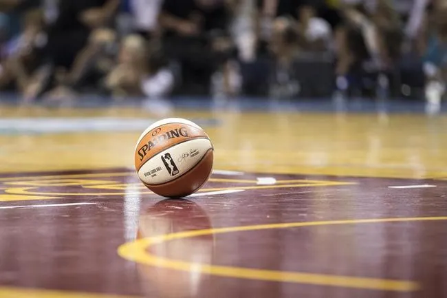 Chicago Sky at Atlanta Dream 5/19/21 - WNBA Picks & Predictions