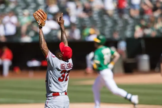 Los Angeles Angels at Oakland Athletics 6/15/21 - MLB Picks & Predictions