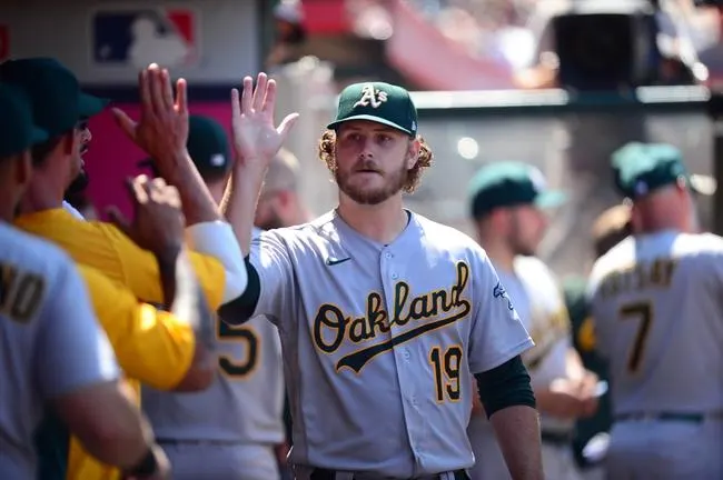 Oakland Athletics at Los Angeles Angels 8/1/21 - MLB Picks & Predictions
