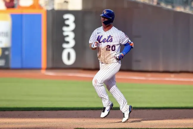 San Francisco Giants at New York Mets 8/24/21 - MLB Picks & Predictions
