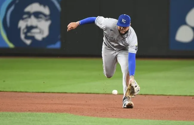 Kansas City Royals at Seattle Mariners 8/28/21 - MLB Picks & Predictions
