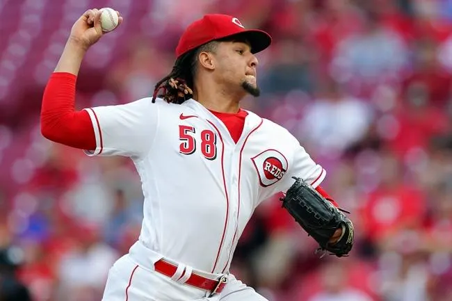 St. Louis Cardinals at Cincinnati Reds 8/30/21 - MLB Picks & Predictions