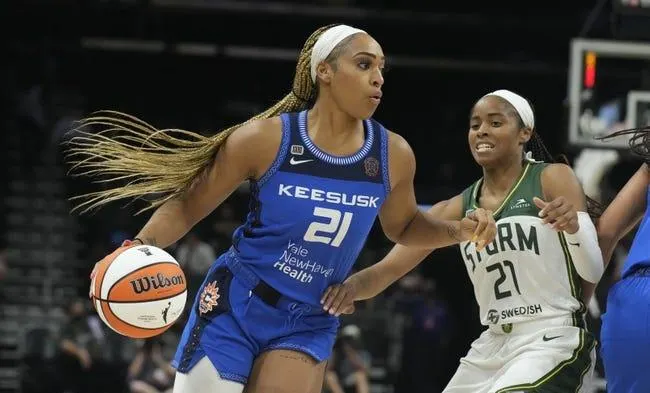 Connecticut Sun at Washington Mystics 8/31/21 - WNBA Picks & Predictions