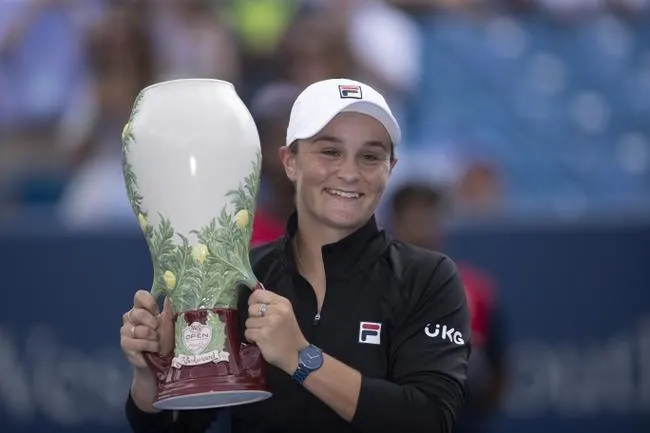 Ashleigh Barty vs. Vera Zvonareva 8/31/21 - US Open Women Singles Picks & Predictions