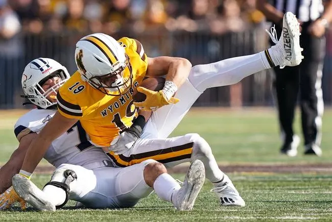 Wyoming at Northern Illinois 9/11/21 - College Football Picks & Predictions