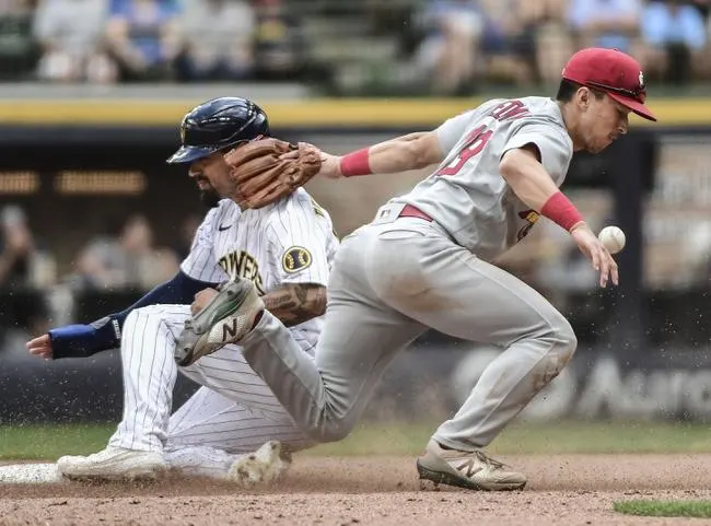 St. Louis Cardinals at Milwaukee Brewers 9/20/21 - MLB Picks & Predictions