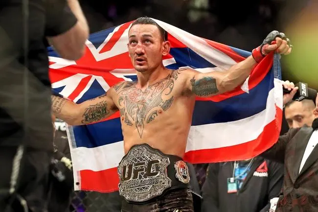 Brian Ortega at Alex Volkanovski 9/25/21 - UFC 266 Picks & Predictions