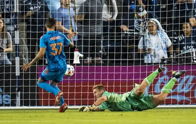 Sporting Kansas City vs. Houston Dynamo 10/3/21 - MLS Picks & Predictions