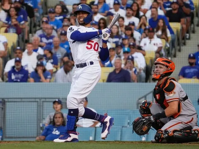 San Francisco Giants at Los Angeles Dodgers 10/11/21 - MLB Picks & Predictions