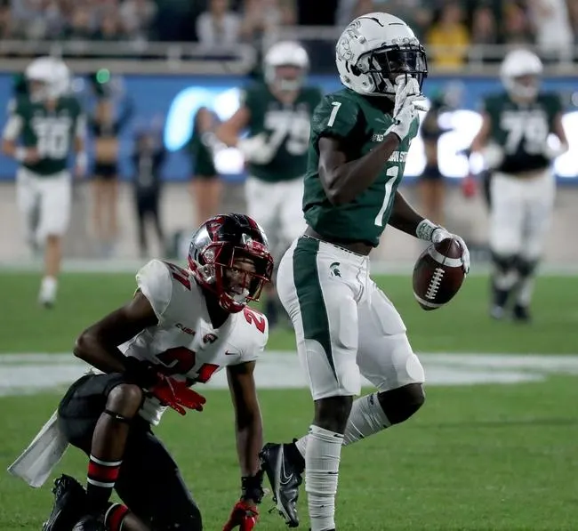 Western Kentucky at Old Dominion 10/16/21 - NCAA Football Picks & Predictions