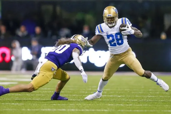 Washington at Arizona 10/22/21 - College Football Picks & Predictions
