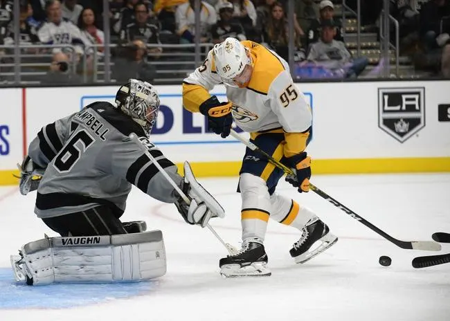 Los Angeles Kings at Nashville Predators 10/19/21 - NHL Picks & Predictions