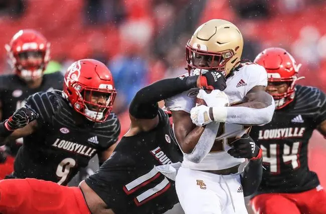 Louisville at NC State 10/30/21 - College Football Picks & Predictions