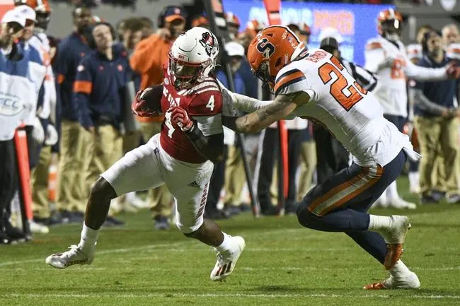 North Carolina at NC State 11/26/21 - College Football Picks & Predictions