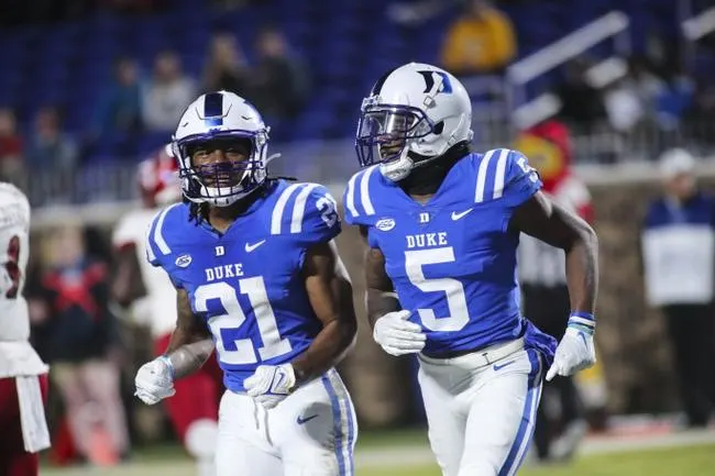 Miami (FL) at Duke 11/27/21 - College Football Picks & Predictions