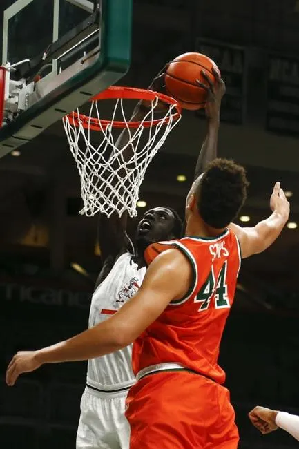 Dayton vs Miami-Florida 11/25/21 - College Basketball Picks & Predictions